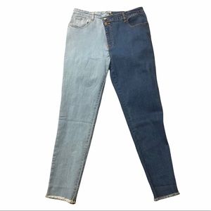 Fashion Nova Women’s Day & Night Jeans Size 11 NWT